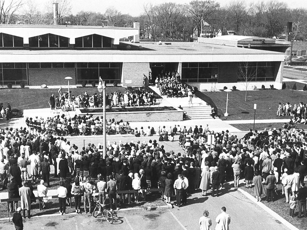 Image of the library from the past.