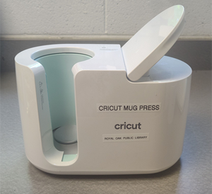 Crucut Mug